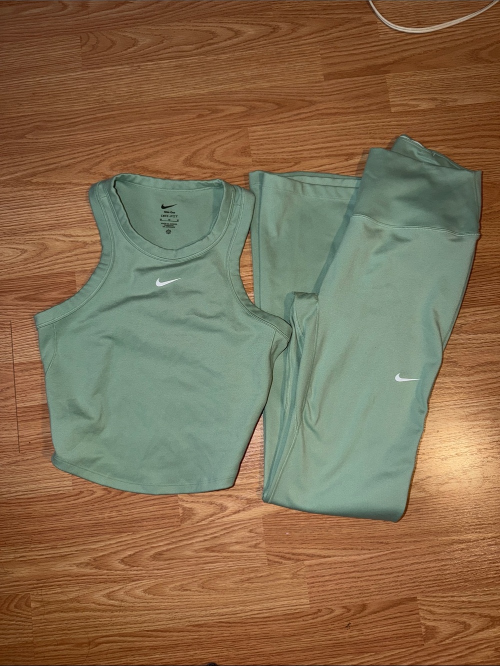 Nike top and bottom set